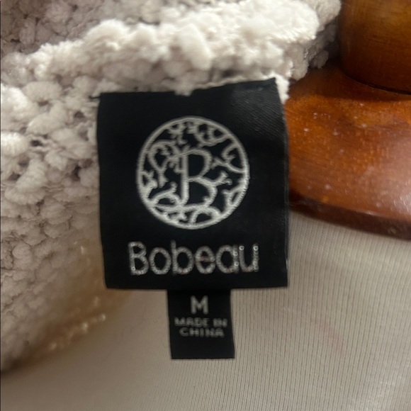 Bobeau Cream Textured Cardigan - Picture 2 of 4